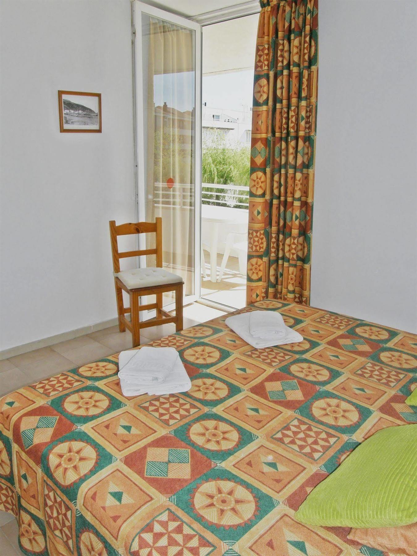 Apartamentos Miami L'Estartit Exterior photo